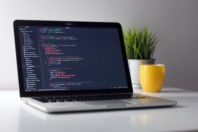 Laravel folder permissions